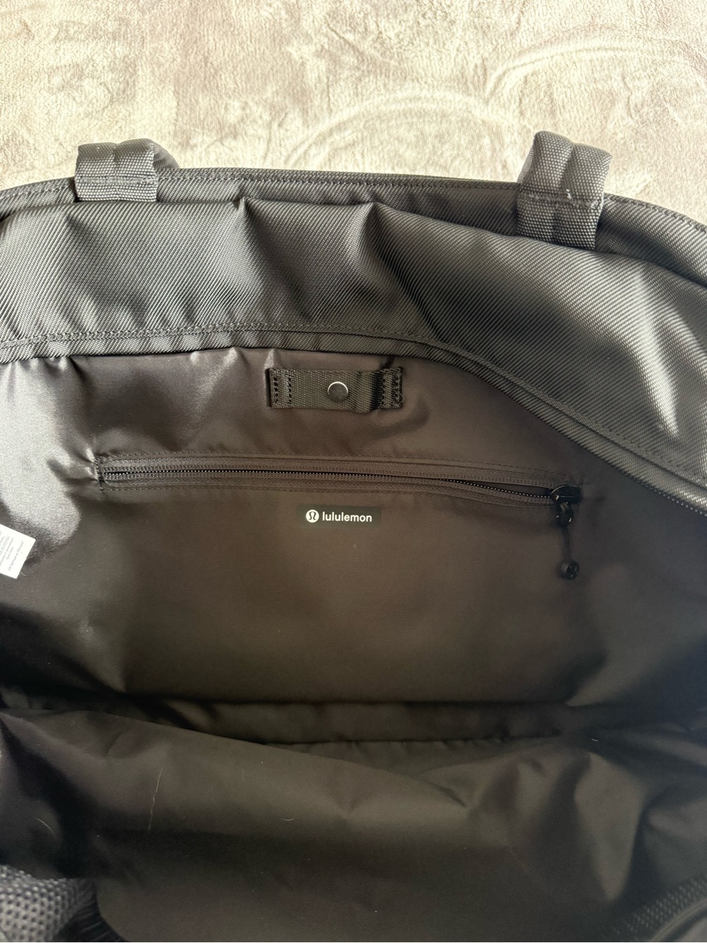 lululemon athletica Black Minimalist Tote - BARELY USED - Picture 10 of 10